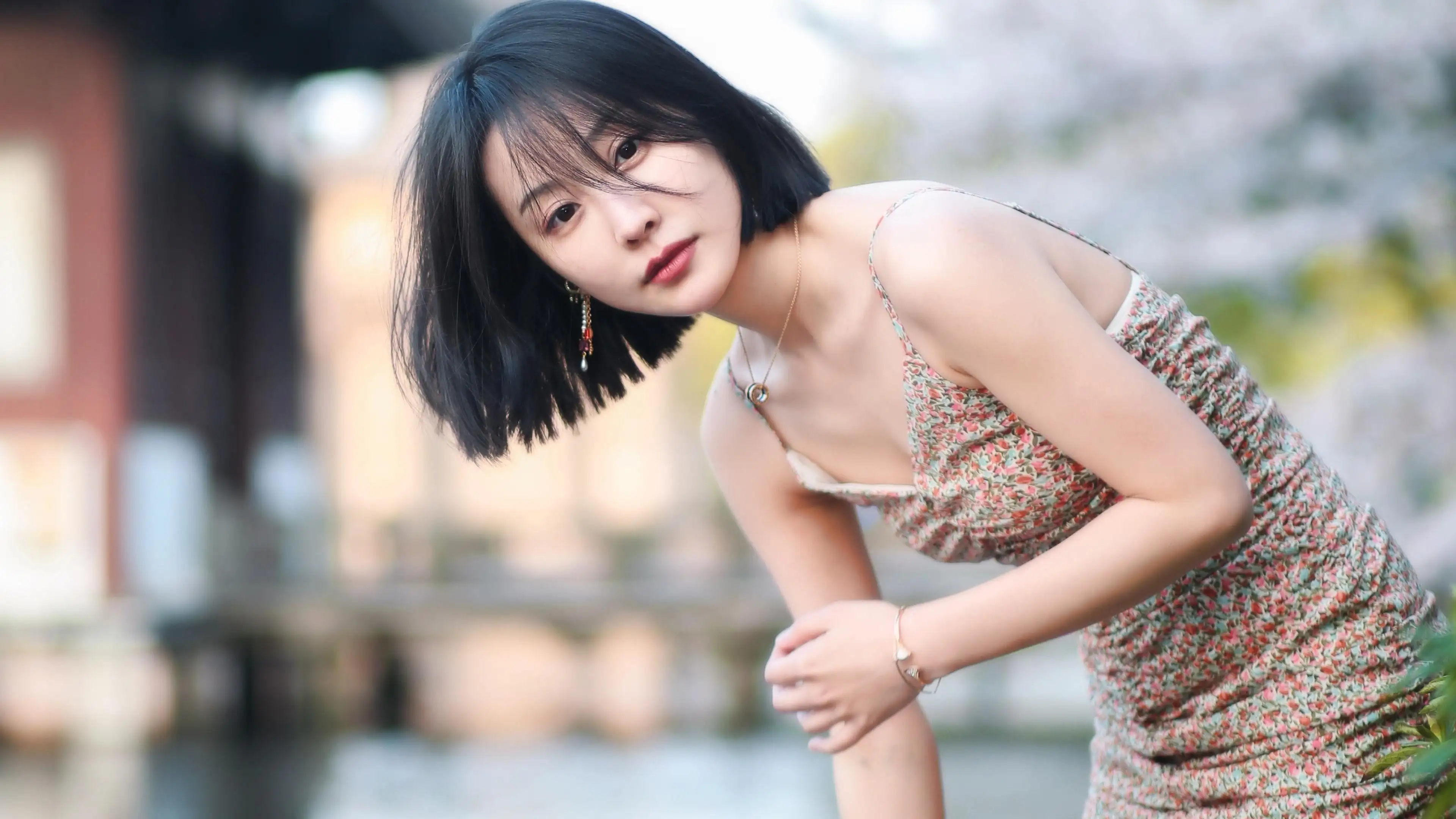 阿勒泰成都伴游小姐姐雅美